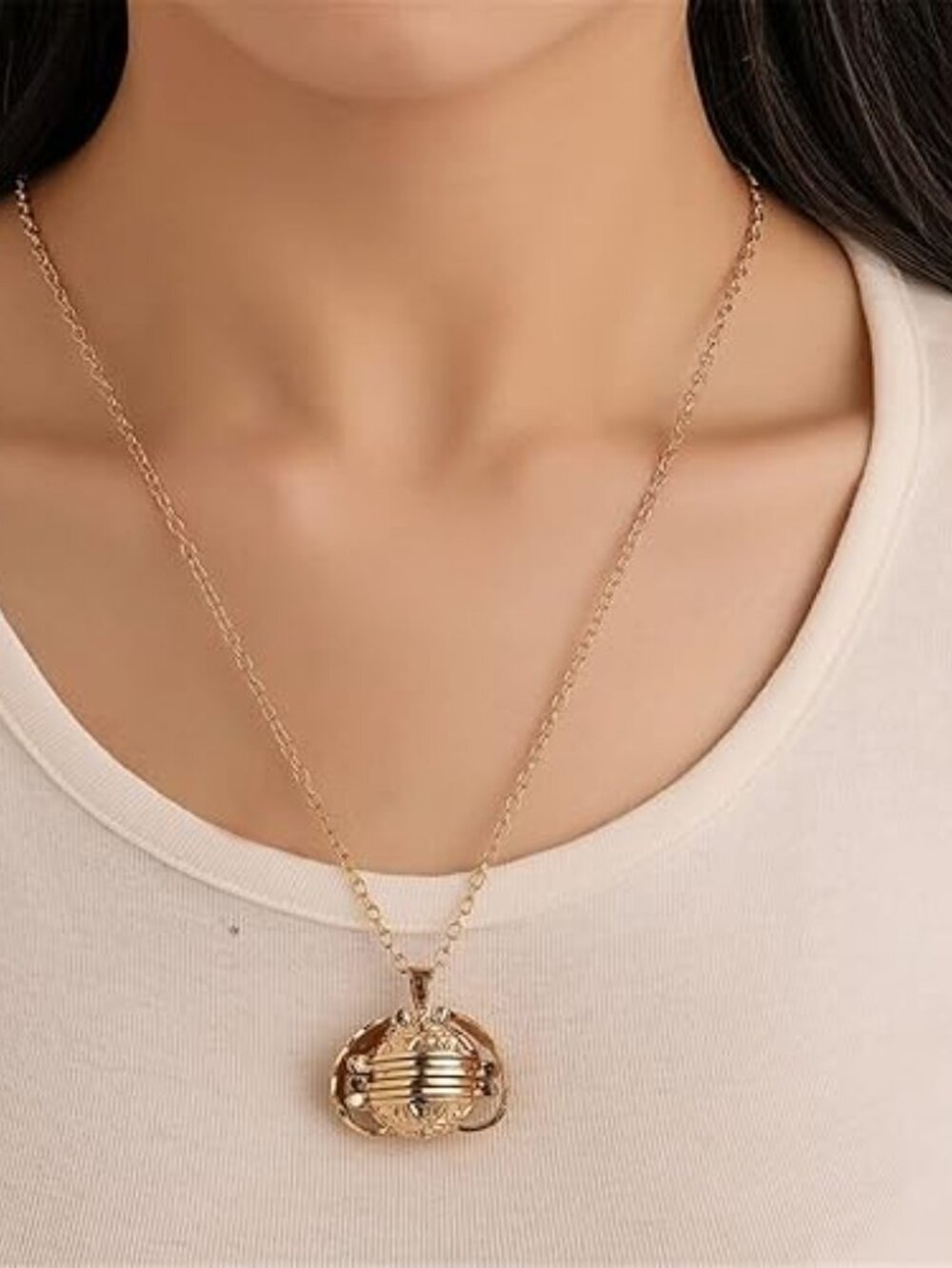 Gold Silver Picture Locket Necklace Hidden Photo Pendant Memory Keepsake Gift - Picture 3 of 6